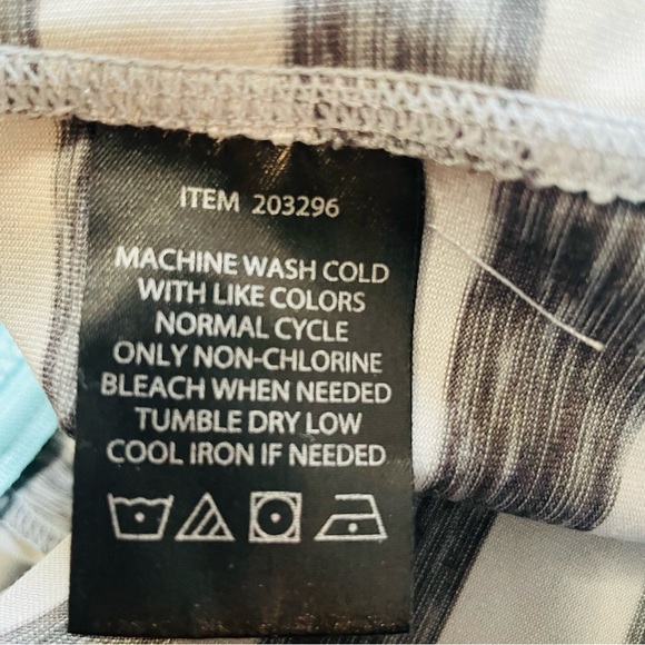 Lukka Capri Leggings and Jacket Activewear Set Black Blue Gray Medium - Picture 13 of 16